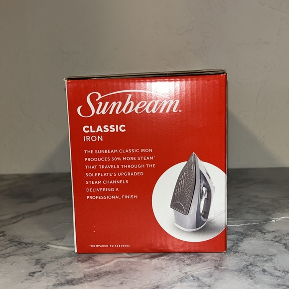 Sunbeam Classic Iron Non Stick Steam Plate 1250 Watts - Picture 4 of 8
